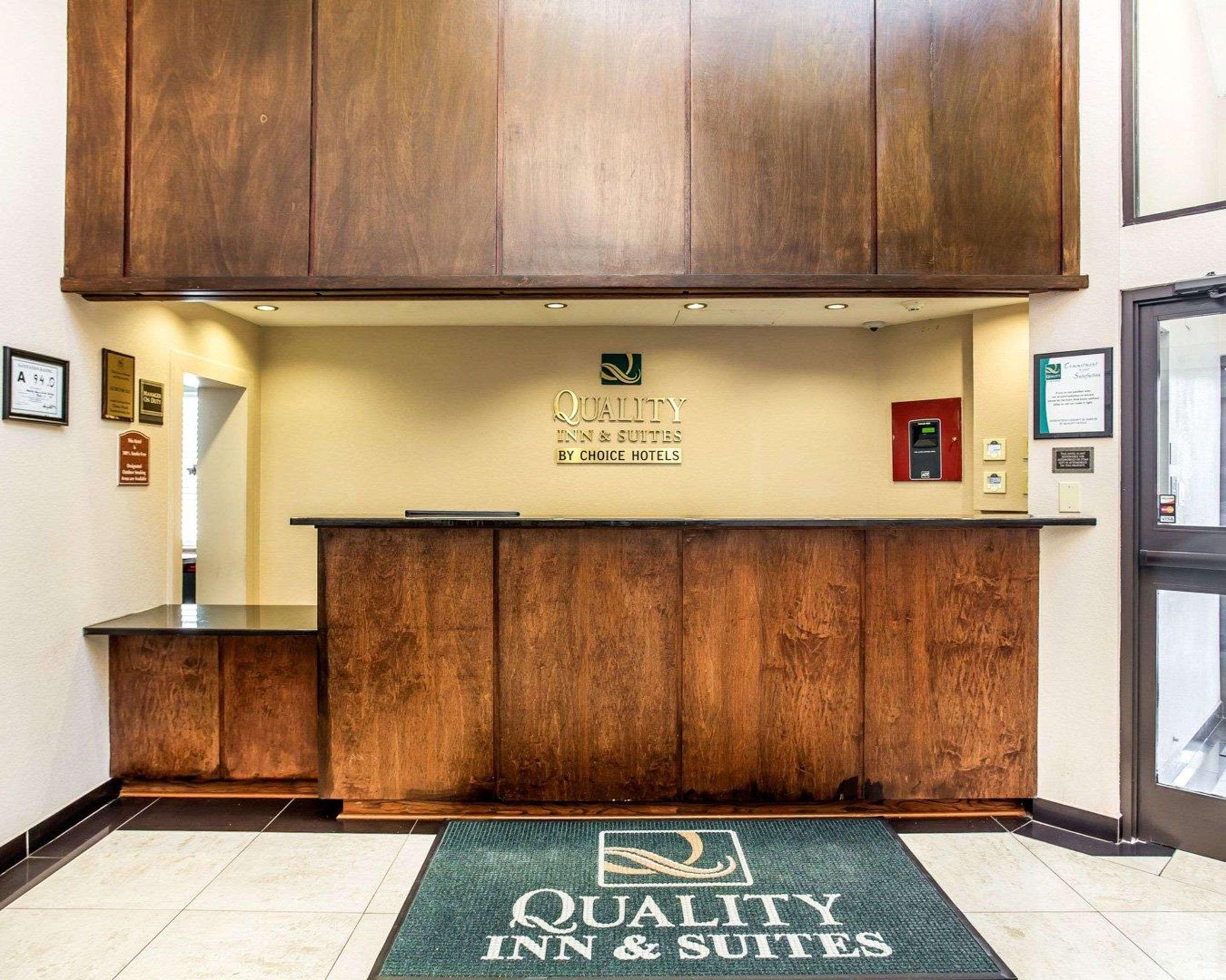 Quality Inn & Suites Coliseum Greensboro Luaran gambar