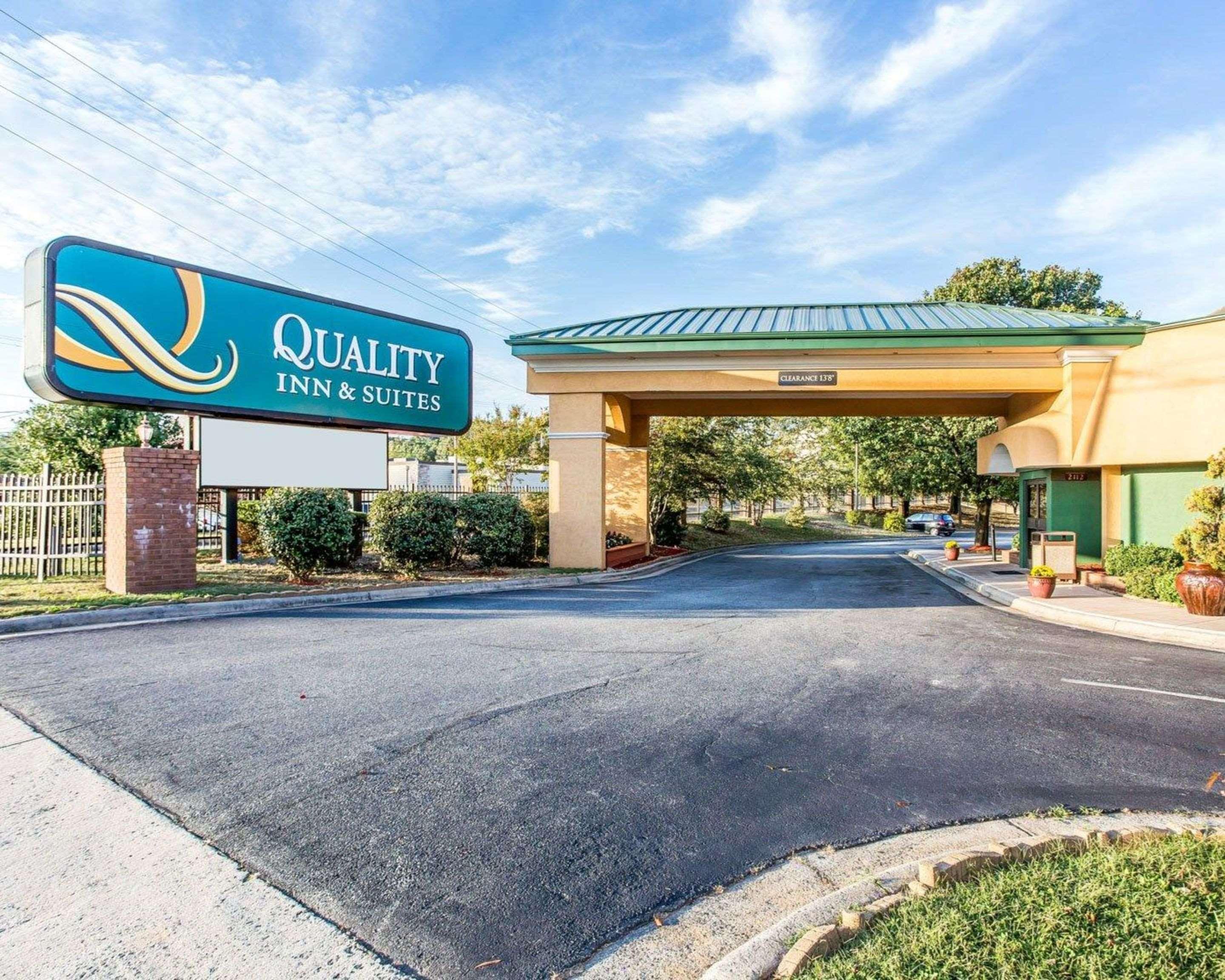 Quality Inn & Suites Coliseum Greensboro Luaran gambar
