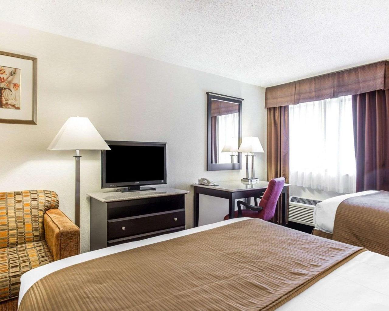 Quality Inn & Suites Coliseum Greensboro Luaran gambar
